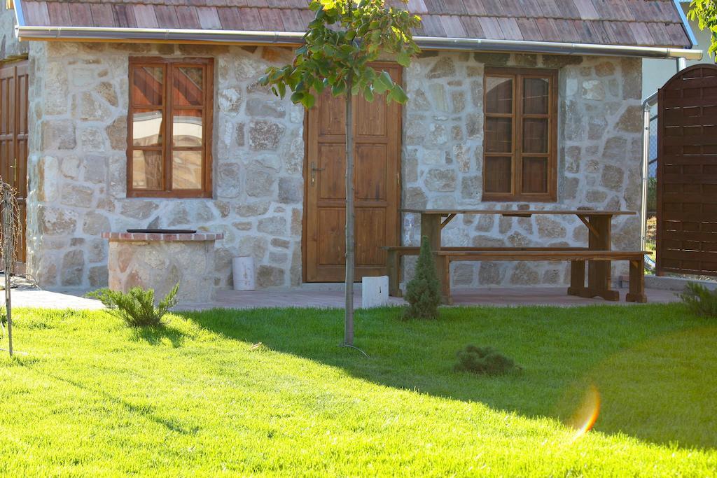 Cziróka Vendégház Tolcsva Exterior foto